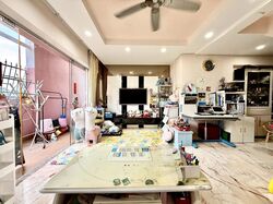 Blk 705 Hougang Avenue 2 (Hougang), HDB Executive #565138811